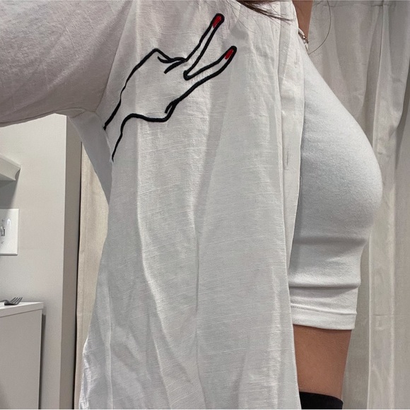 unique white button up - Picture 4 of 6